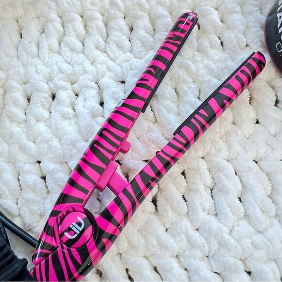 Liv Hair Diamond On The Go Mini Pink Black Animal Print Travel Flat Iron - Picture 7 of 8